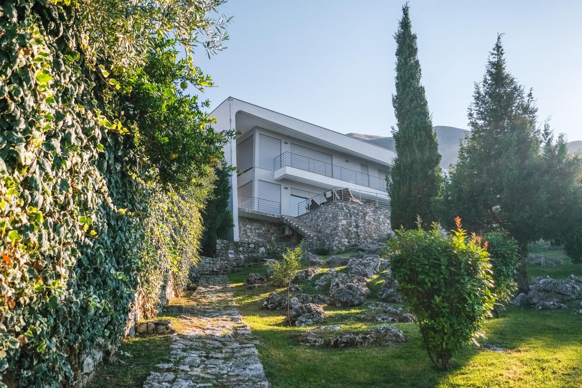 Exclusive Lake Villa Shiroka Экстерьер фото